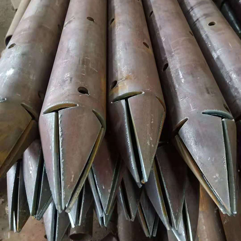 边坝预埋注浆管
